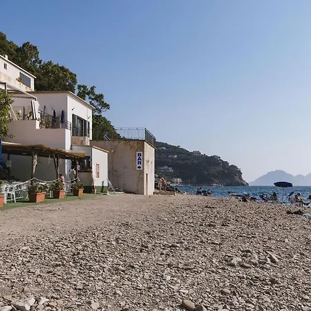 Fronte Mare Con Accesso Massa Lubrense